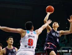 广州新星崔永熙报名NBA选秀，从茂名球王家族到逐梦NBA