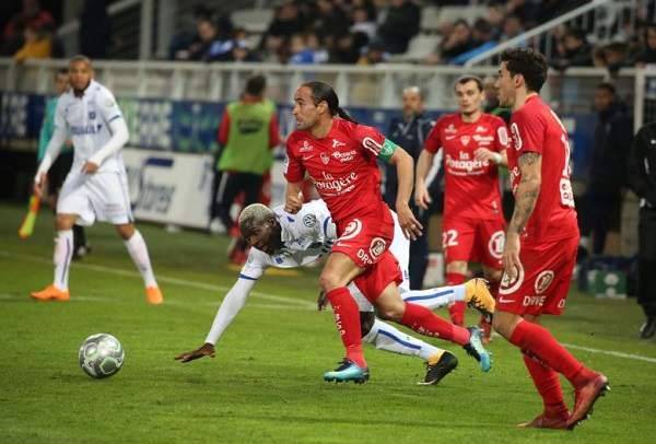 法甲（Ligue 1）联赛：里尔对阵布雷斯特、赛事分析、预测比分！