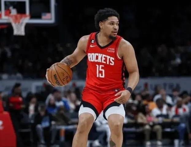 NBA早报｜欧文参加博饼 快船退出哈登谈判 森林狼签约尼克斯