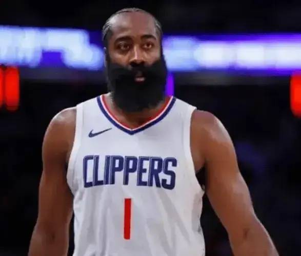 NBA：快船131比117战胜国王队，球员表现一览，哈登26分表现完美