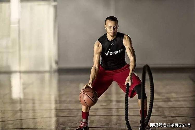 “穿衣瘦竹竿，脱衣肌肉男”，这5大NBA后卫是否骗到了你？